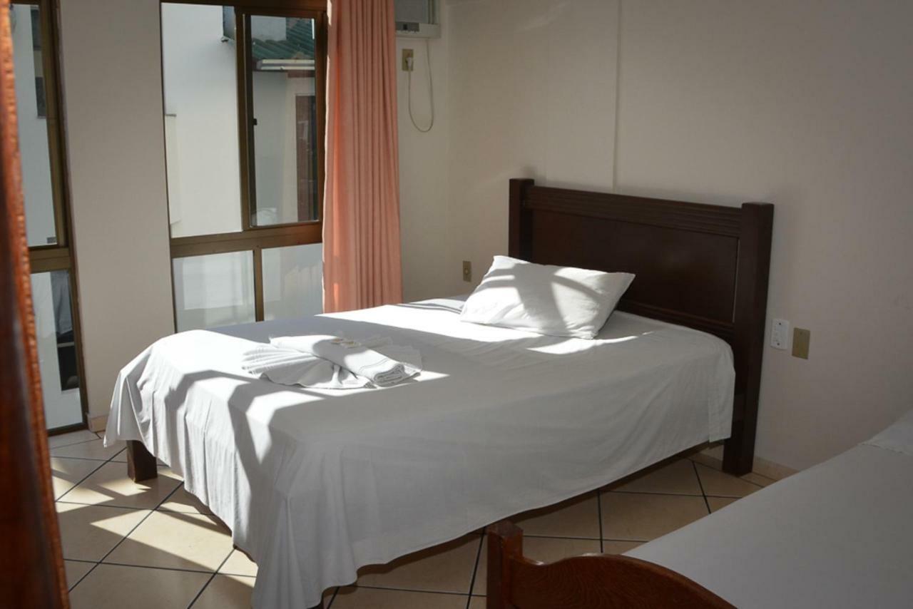 Residencial Baleia Franca Aparthotel Governador Celso Ramos Bagian luar foto